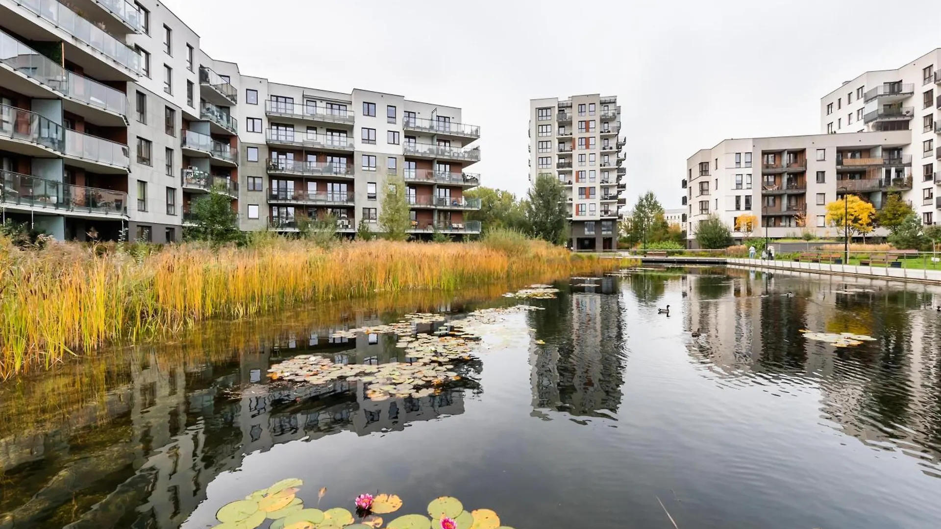 Central Park Ursynow Studio Apartment Warsaw 0*,  Poland