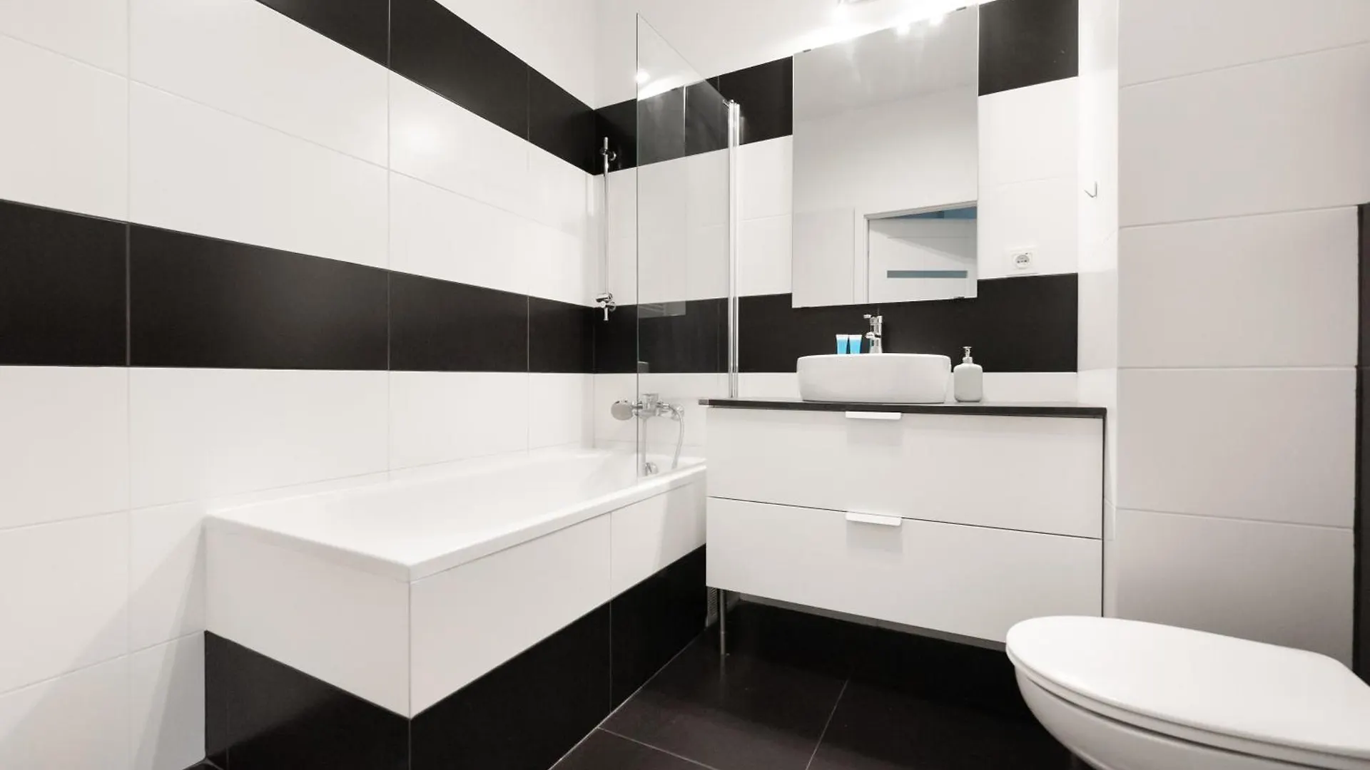 Central Park Ursynow Studio Apartment Warsaw