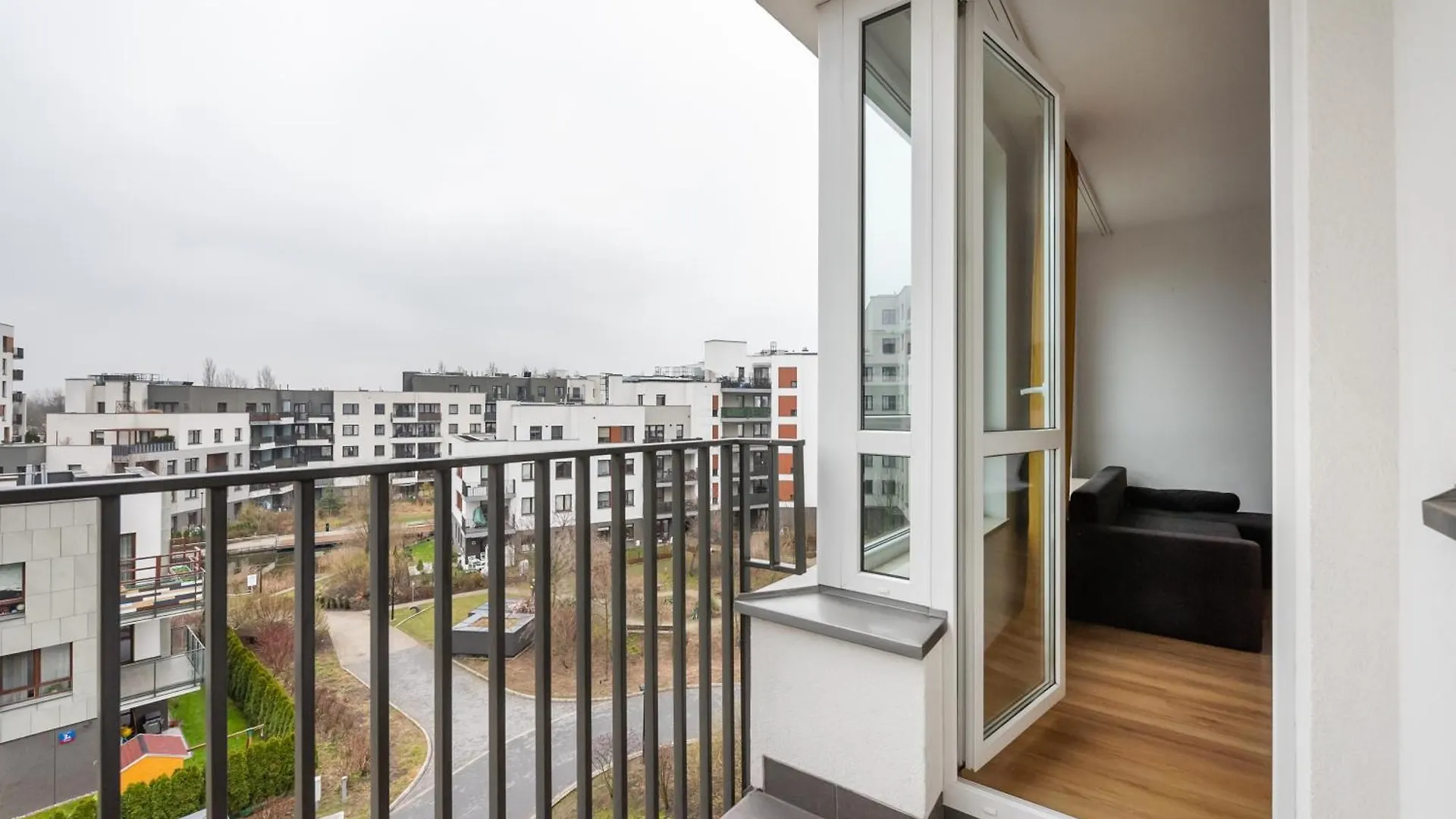 Central Park Ursynow Studio Apartment Warsaw Poland